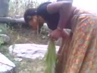 Rajasthani nena follada al aire libre
